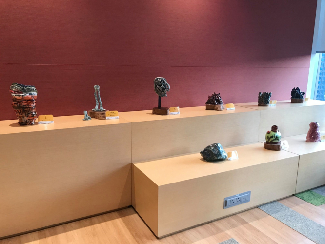 30 pieces of ceramic work were shown on display